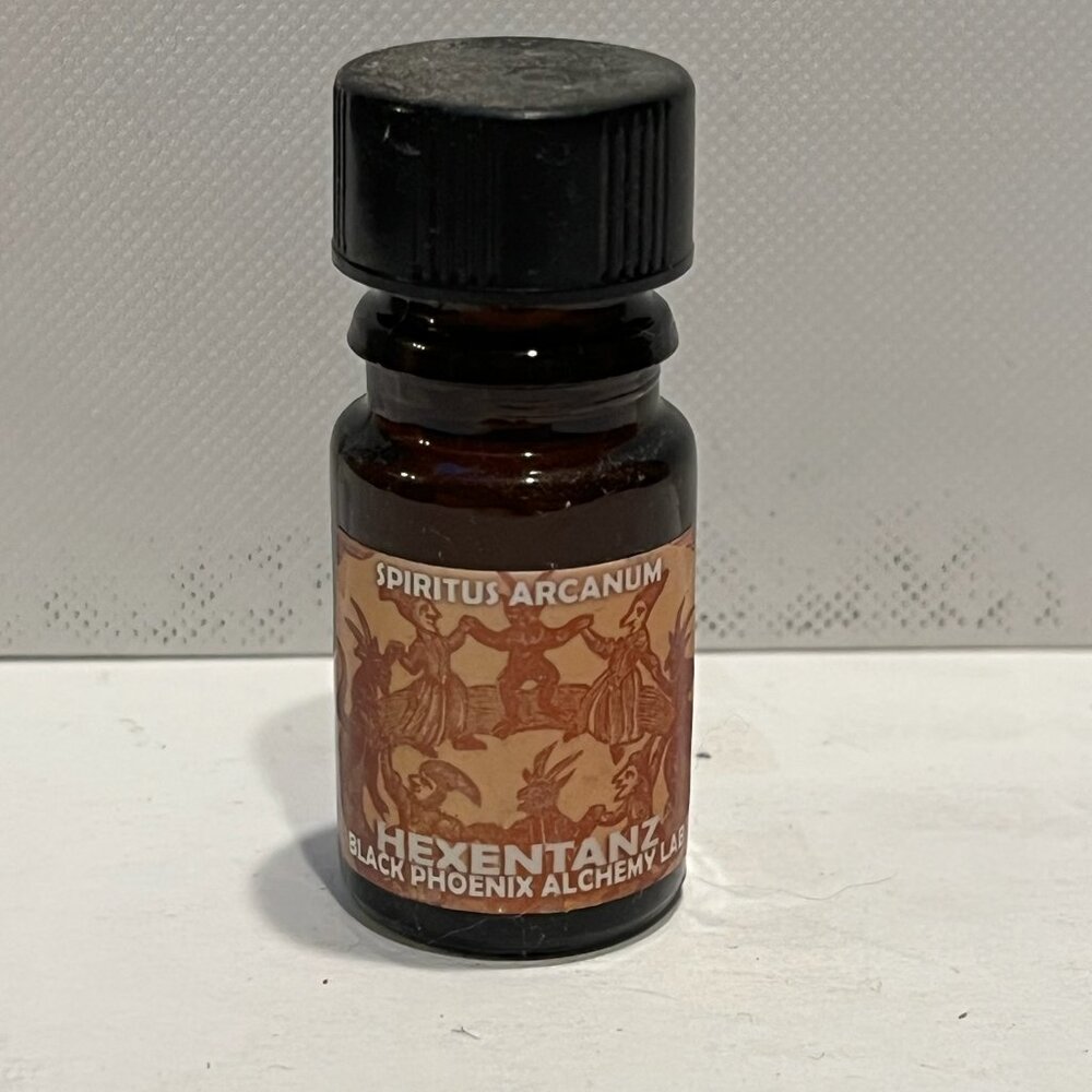 "Black Phoenix Alchemy Lab Hexentanz